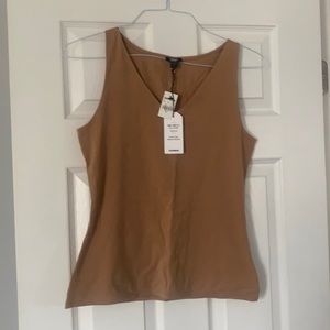 NWT Express Body Contour Collection Tank - M